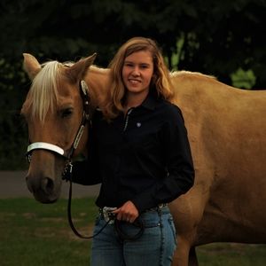 Meet your Posher, Jenna